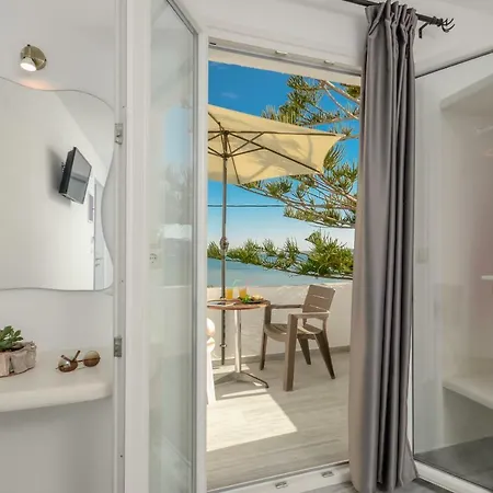 Hotel Prestige On The Naxos City