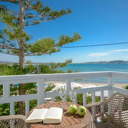 Prestige On The Hotel *